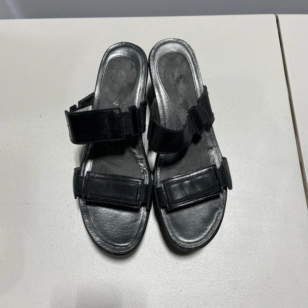 NAOT Footwear Women's Treasure Wedge Sandal Size 39